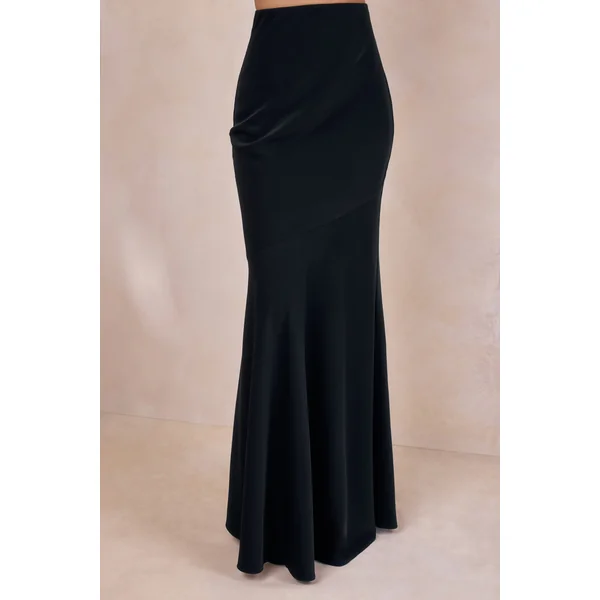 Vayla | Jupe longue en satin mat noir à taille basse asymétrique