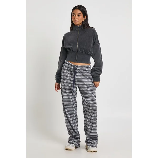 Veste Délavée Col Montant Taille Cintrée avec Fermeture Éclair
