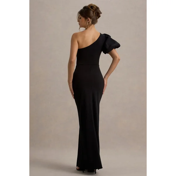 Vittoria | Robe longue noire asymétrique à manche bouffante et fente