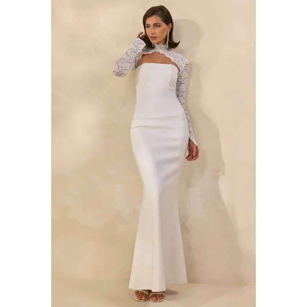 Yarrow | Robe longue blanche en dentelle à encolure haute avec dos ouvert
