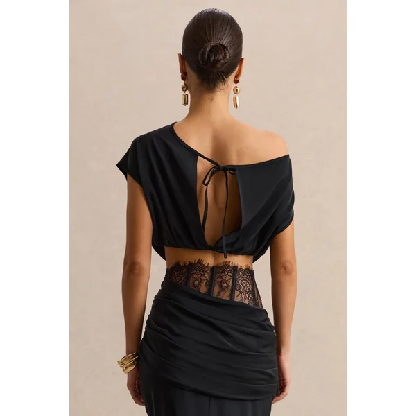 Yaselle | Top court noir en satin à encolure asymétrique