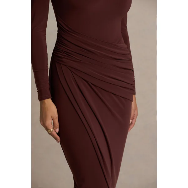 Zephyra | Robe longue marron drapée à col montant